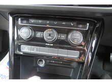 Volkswagen Touran Sel Tsi Bluemotion Technology Dsg 