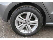 Volkswagen Polo Se Tsi Dsg 