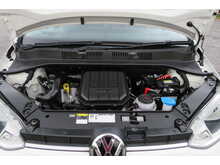Volkswagen Up High Up Bluemotion Technology 