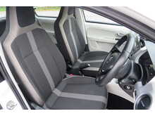 Volkswagen Up High Up Bluemotion Technology 