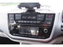 Volkswagen Up High Up Bluemotion Technology 