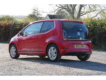 Volkswagen UP Up By Beats Bluemotion Technology 