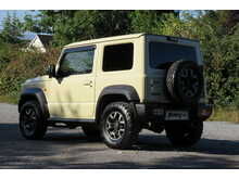 Suzuki Jimny SZ5 Turbo 