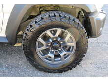 Suzuki Jimny SZ5 Turbo 