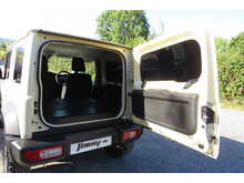 Suzuki Jimny SZ5 Turbo 