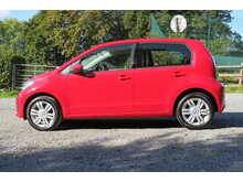 Volkswagen Up High Up bluemotion Technology 