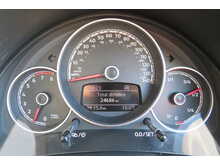 Volkswagen Up High Up bluemotion Technology 