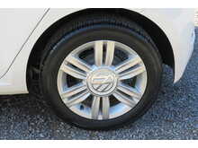 Volkswagen Up High Up Bluemotion Technology 