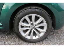 Volkswagen Beetle Design Tsi Dsg 