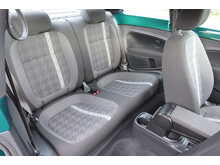 Volkswagen Beetle Design Tsi Dsg 