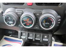 Suzuki Jimny Nomade SZ5 