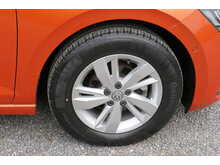 Volkswagen Polo Sel Tsi Dsg 