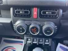 Suzuki Jimny Nomade SZ5 