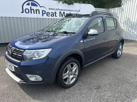 Dacia Sandero Stepway 1.2 PureTech C-Series Edition Hatchback 5dr Petrol Manual Euro 6 (s/s) (83 ps)