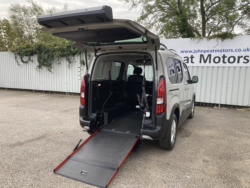 Peugeot Rifter  - U28935