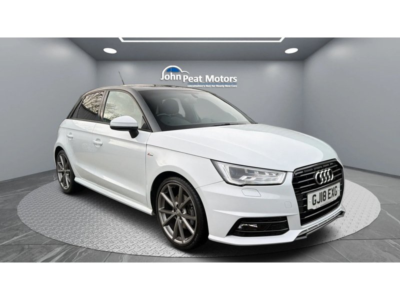 Audi A1 TFSI CoD Black Edition - U29076