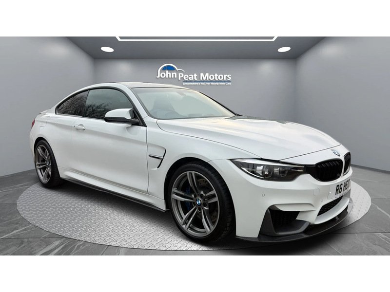 BMW M4 BiTurbo - U29152