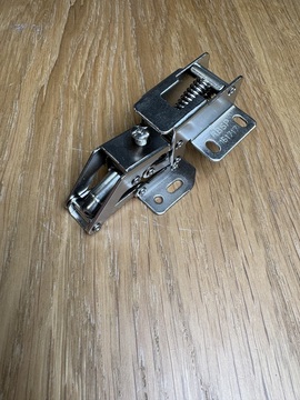 Cupboard Door Spring Hinge – 85 mm x 60 mm