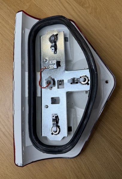 Jokon Lunar Caravan &amp; Motorhome Rear Light Cluster - Left/Right Image 3