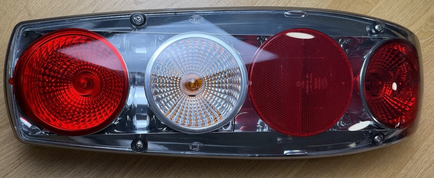 Hella Caraluna Mk2 Chrome Rear Light Cluster - Right-Hand