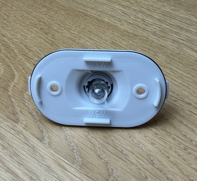Jokon PL2000 Clear Front Marker Light Image 5