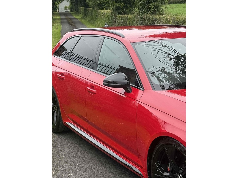Audi RS4 Avant TFSI V6 - U3497