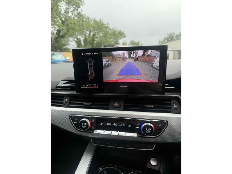 Audi RS4 Avant TFSI V6 - U3497