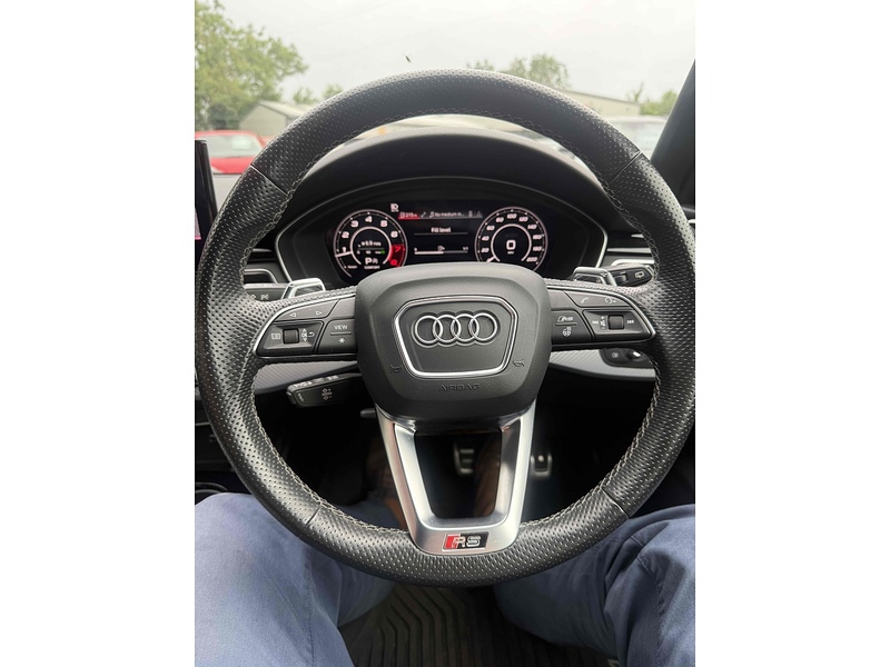 Audi RS4 Avant TFSI V6 - U3497