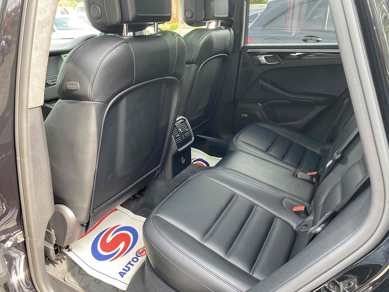 Porsche Macan T V6 Turbo - U3642