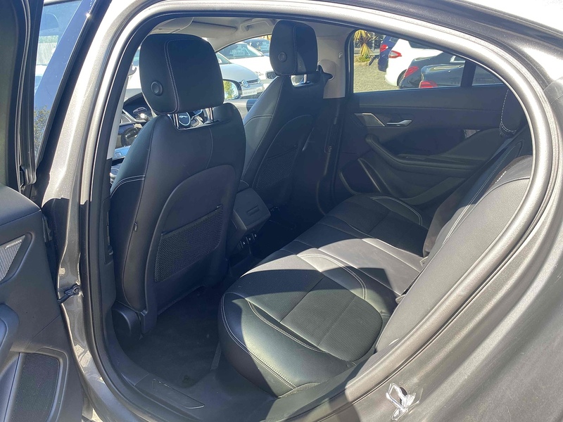 Jaguar I-PACE 400 SE - U3719