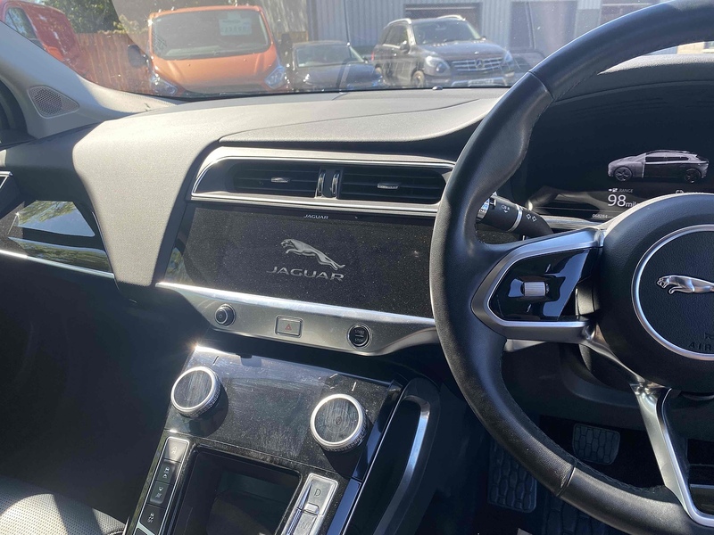 Jaguar I-PACE 400 SE - U3719