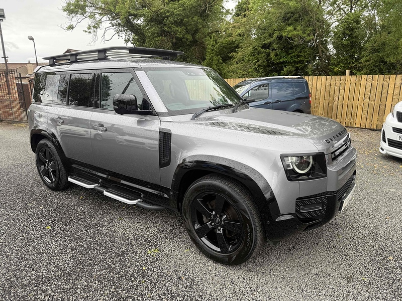 Land Rover Defender 110 D250 MHEV SE - U3727