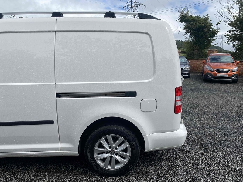 Volkswagen Caddy Maxi TDi BlueMotion Tech C20 Maxi Highline camper - U3732