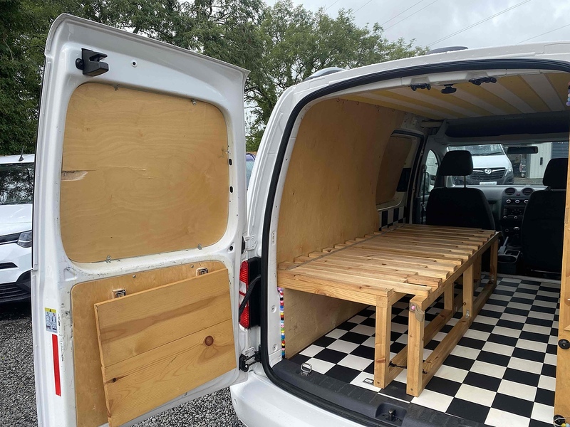 Volkswagen Caddy Maxi TDi BlueMotion Tech C20 Maxi Highline camper - U3732