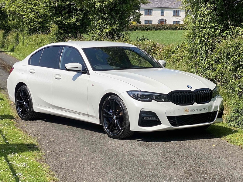 BMW 3 Series 330e M Sport - U3742