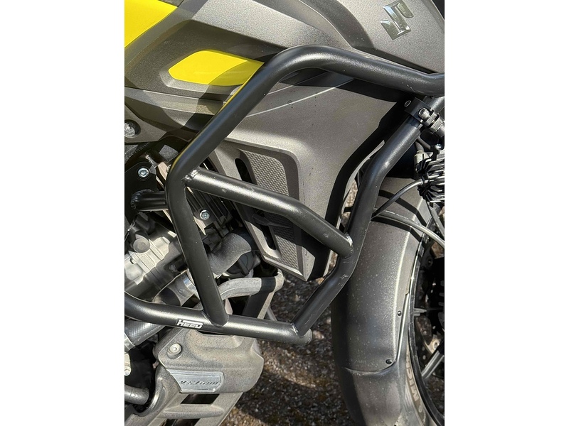 Suzuki V-Strom 650  - U4002