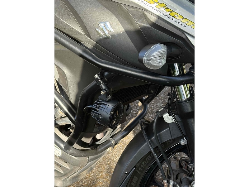 Suzuki V-Strom 650  - U4002