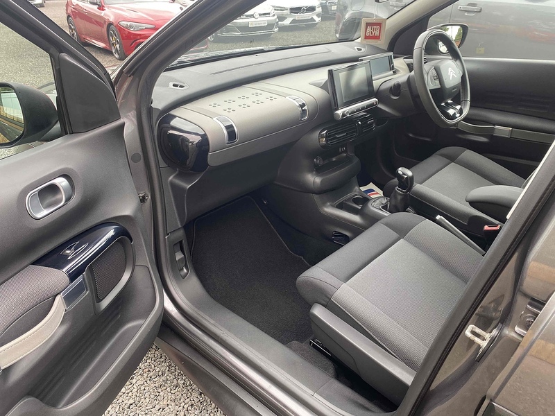 Citroen C4 Cactus PureTech Flair - U4005