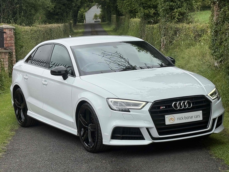 Audi S3 TFSI Black Edition - U4018
