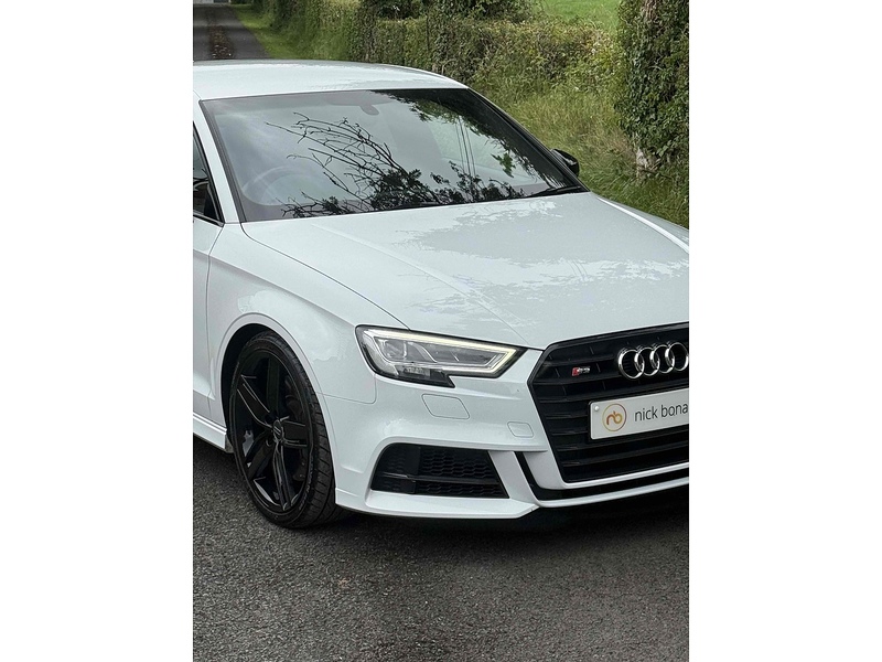 Audi S3 TFSI Black Edition - U4018