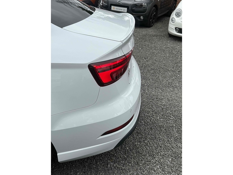 Audi S3 TFSI Black Edition - U4018