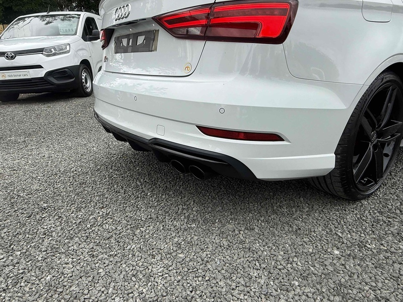 Audi S3 TFSI Black Edition - U4018