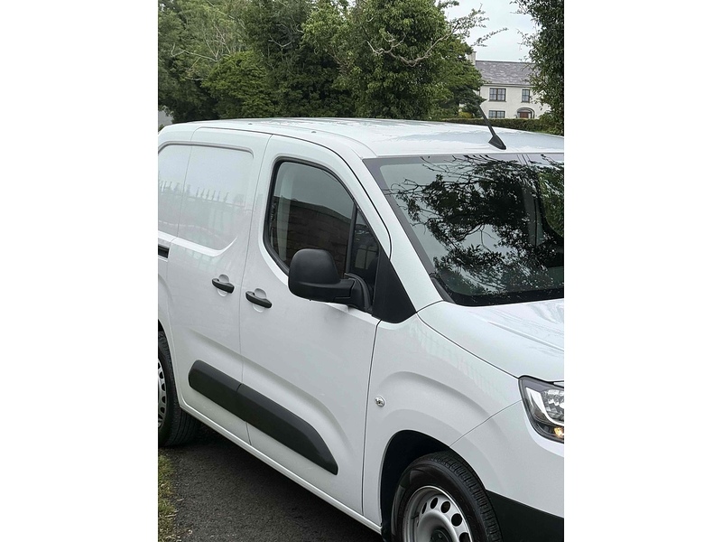Toyota PROACE CITY BlueHDi Active - U4020