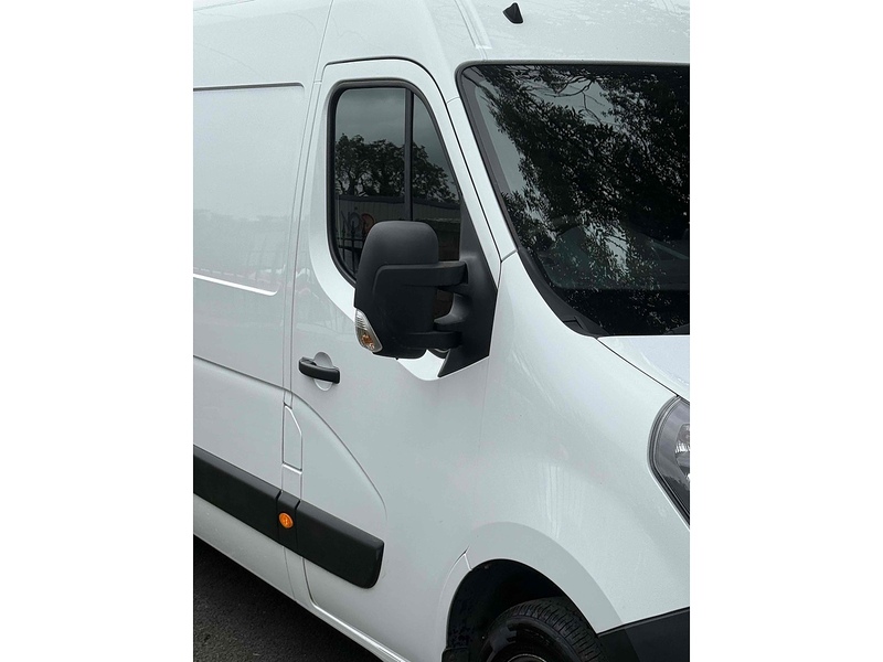 Vauxhall Movano CDTi 3500 BiTurbo Edition - U4021