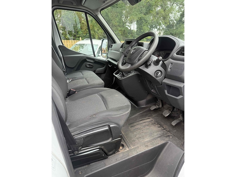 Vauxhall Movano CDTi 3500 BiTurbo Edition - U4021