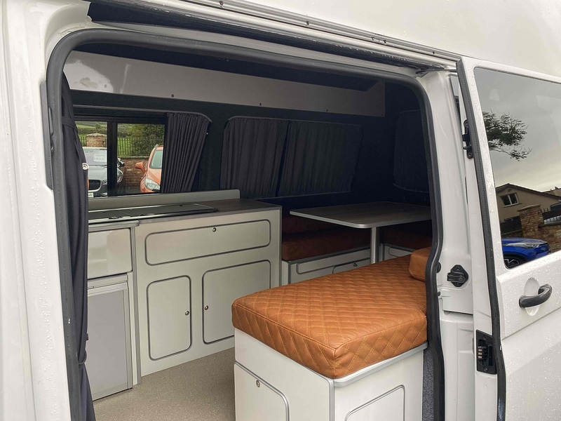 Volkswagen Transporter TDI BlueMotion Elite Edition Camper - U4041