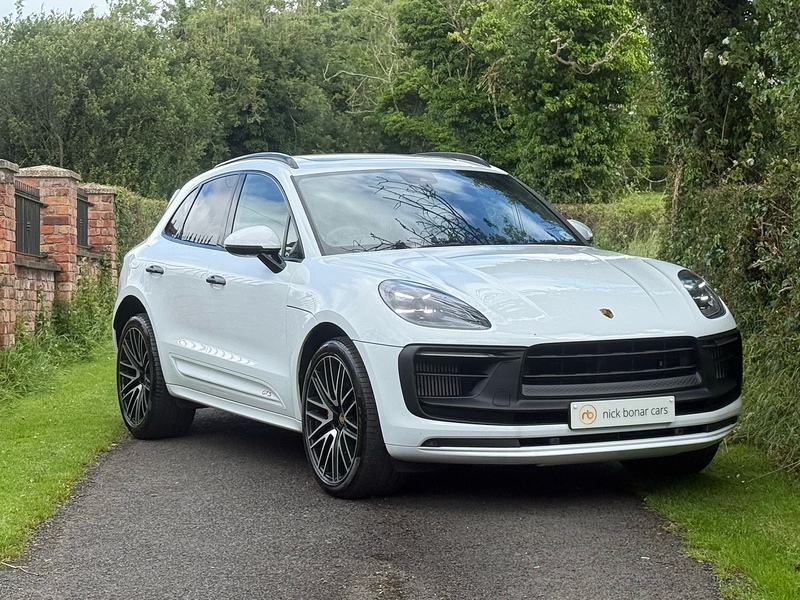 Porsche Macan T V6 GTS - U4050