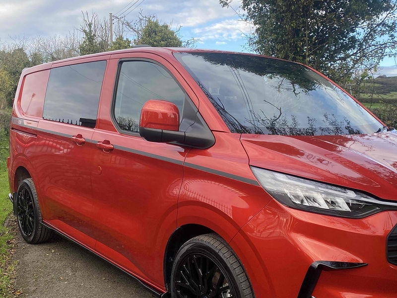 Ford Transit Custom 320 EcoBlue Limited - U4052