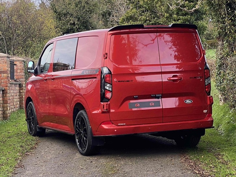 Ford Transit Custom 320 EcoBlue Limited - U4052