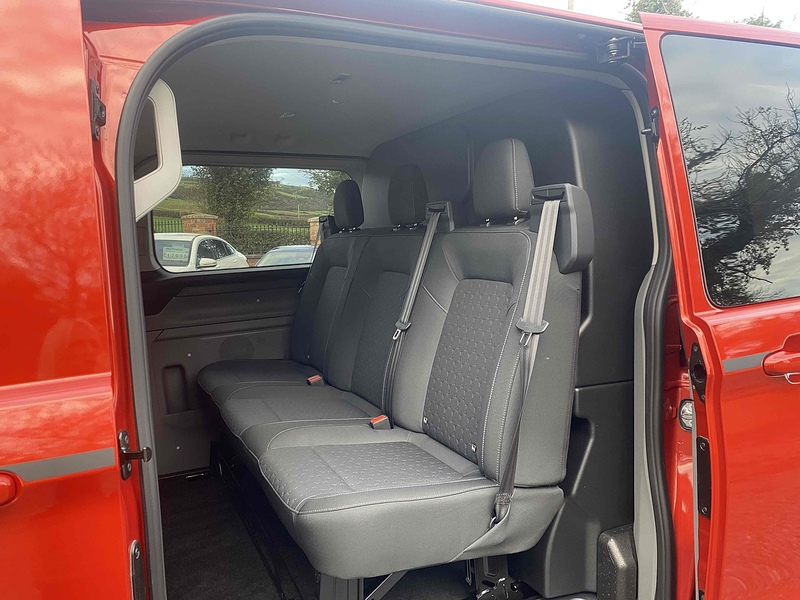 Ford Transit Custom 320 EcoBlue Limited - U4052